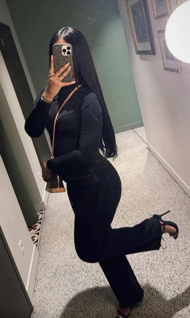 Chica busca chico en Almería: 