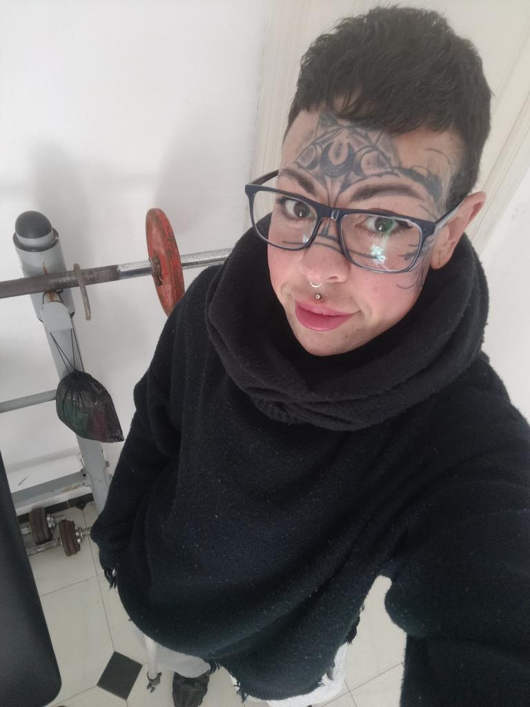 Chica busca chico en Sevilla: 