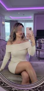 664217326: Chica busca chico en Ibiza