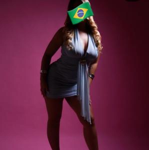 742034159: Chica busca chico en Sevilla