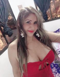 617289976: Chica busca chico en Murcia