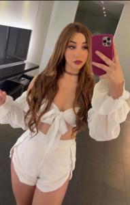 674095575: Chica busca chico en Ibiza