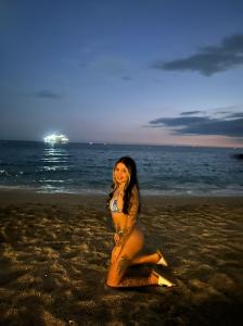 643299545: Chica busca chico en Málaga