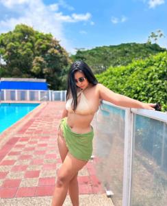 607078617: Chica busca chico en Tenerife