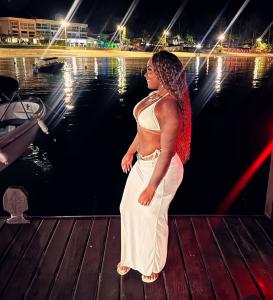 631265788: Chica busca chico en Asturias