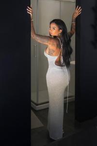 665022237: Chica busca chico en Málaga