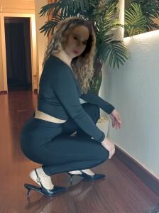 672991326: Chica busca chico en Alicante