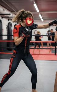 613824971: Chica busca chico en Asturias