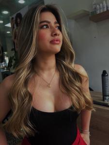 612209066: Chica busca chico en Sevilla