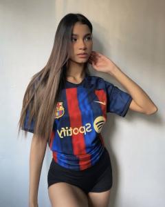 666928332: Chica busca chico en La Coruña