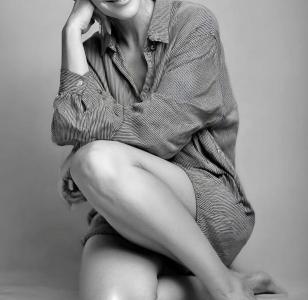 613950569: Chica busca chico en Almería