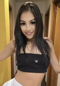 610981903: Chica busca chico en Ibiza