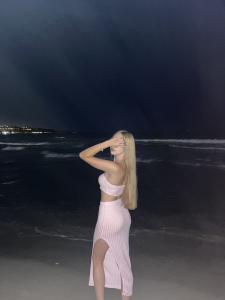 614975436: Chica busca chico en Salamanca