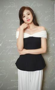 613536386: Chica busca chico en Pontevedra