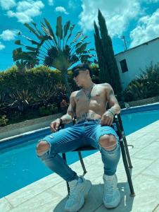 614836400: Chico busca chica en Tarragona