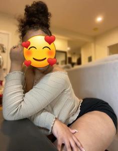 633827161: Chica busca chico en Tarragona