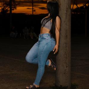 603561994: Chica busca chico en Guipúzcoa