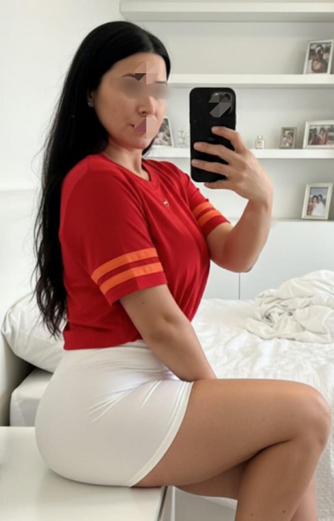 Chica busca chico en Cádiz: 