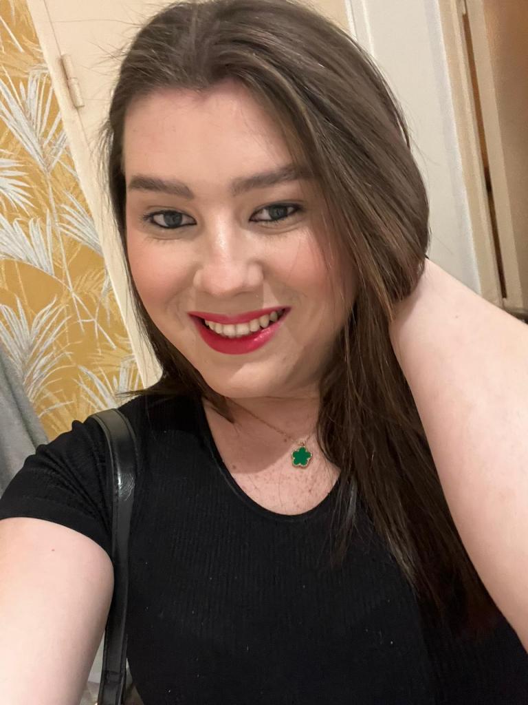 666920407: Travesti en Madrid