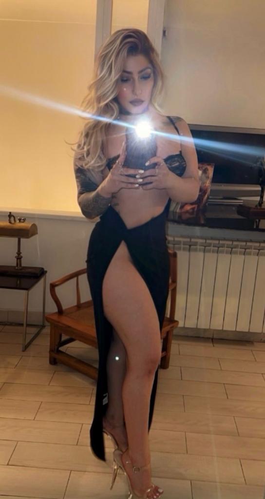 633917228: Chica busca chico en Madrid