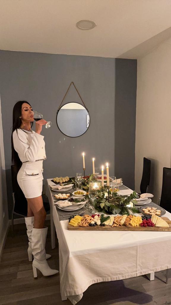 631006927: Travesti en Gerona