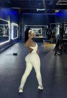 607185486: Chica busca chico en Barcelona