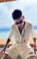 613831618: Chico busca chica en Barcelona