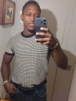 617513197: Chico busca chica en Barcelona