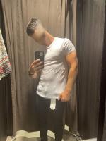 683464375: Chico busca chica en Las Palmas