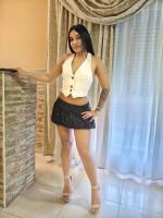 645295469: Chica busca chico en Madrid