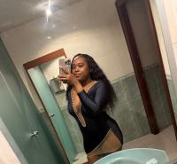 671157698: Chica busca chico en Barcelona