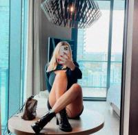 616217447: Chica busca chico en Navarra