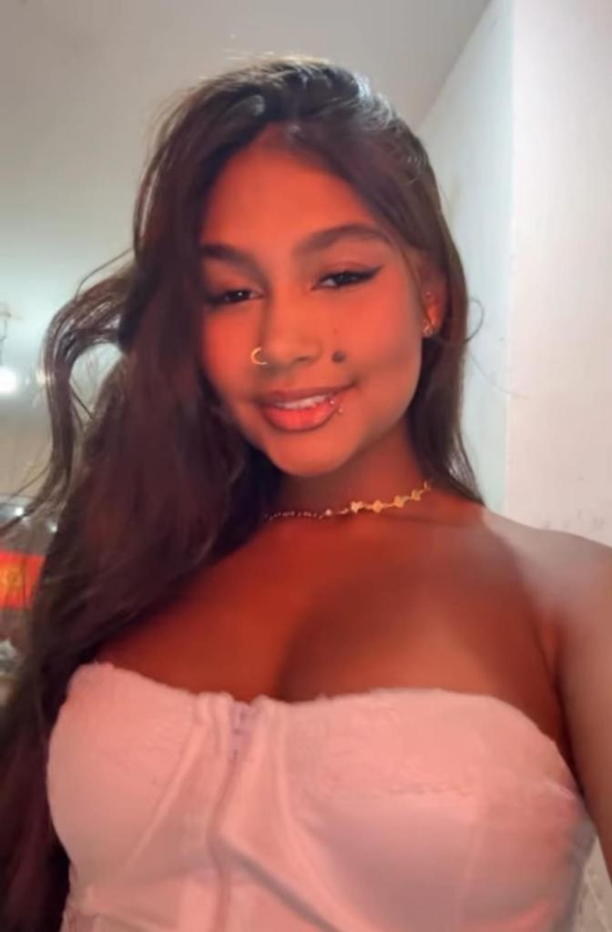 Chica busca chico en Tenerife: 