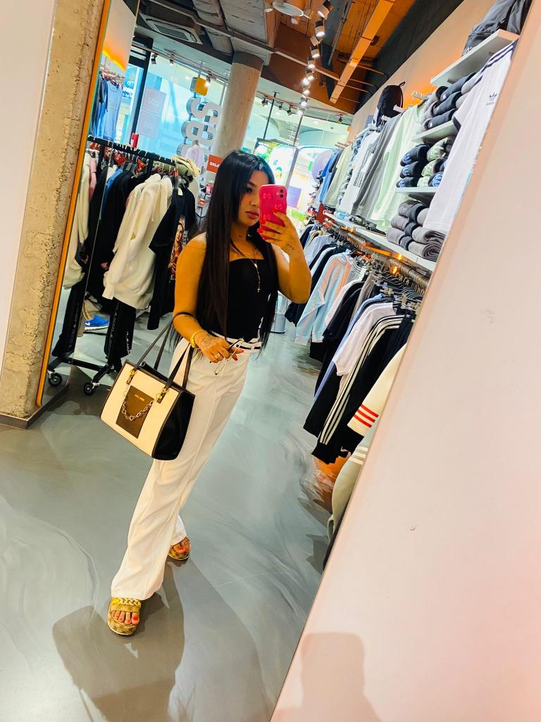 Chica busca chico en Madrid: 