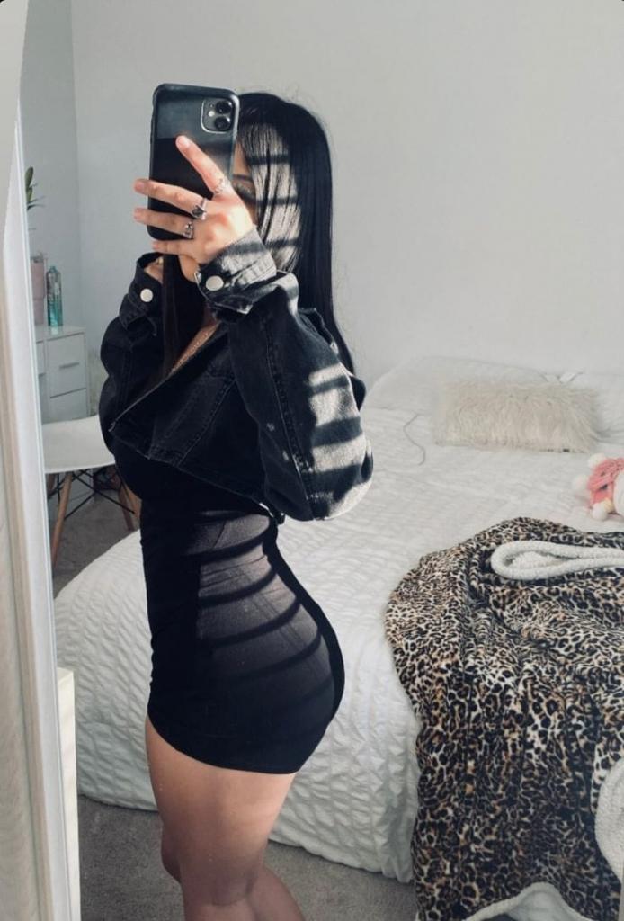 Chica busca chico en La Coruña: 