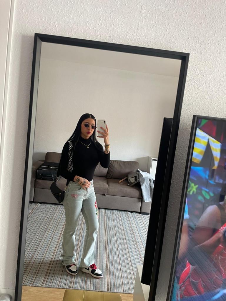 Chica busca chico en Barcelona: 