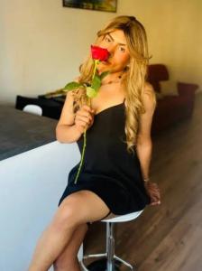 672240696: Transexual en Asturias