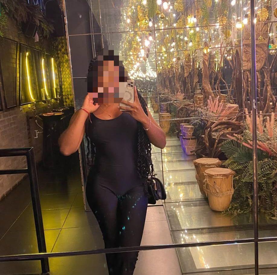 Chica busca chico en Alicante: Chica busca chico