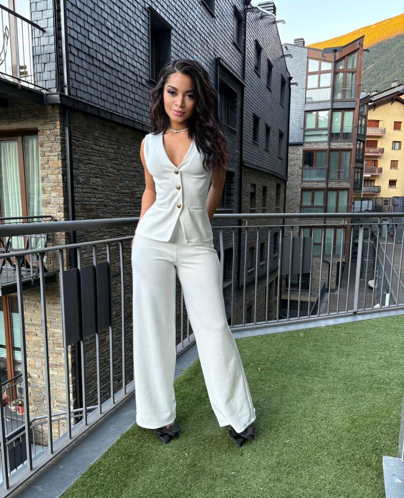 603714755: Chica busca chico en Ibiza