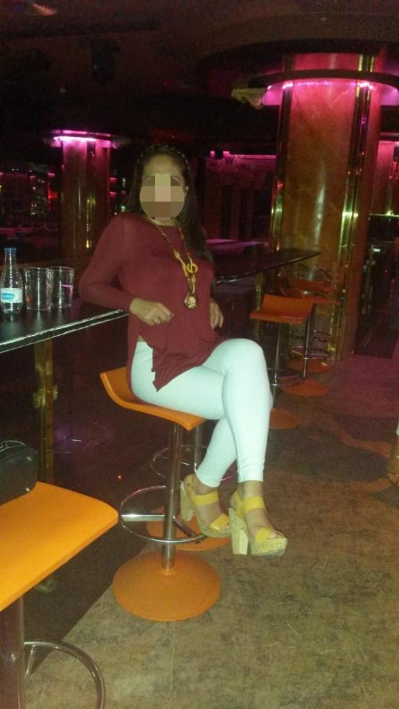 692422590: Chica busca chico en Cádiz