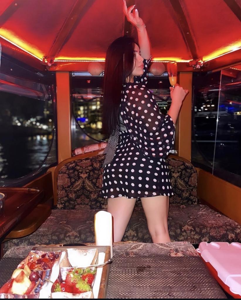 613231170: Transexual en Sevilla