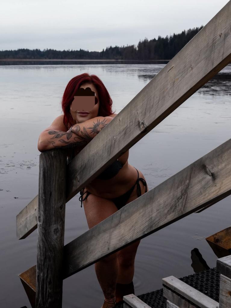 Chica busca chico en Sevilla: 