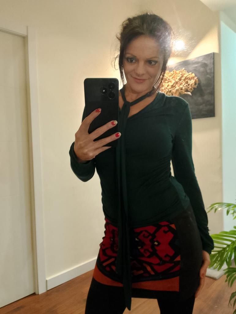 685550910: Chica busca chico en Pontevedra