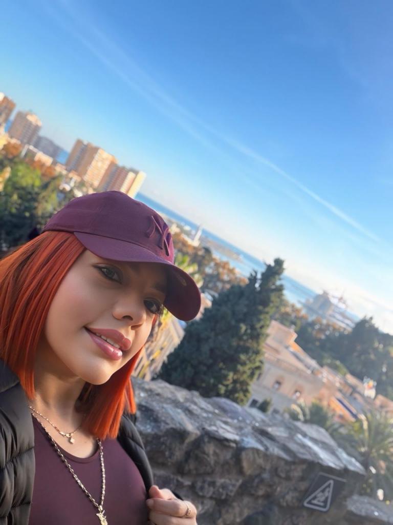 614545618: Chica busca chico en Salamanca