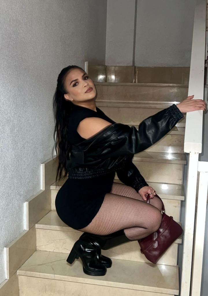 Chica busca chico en Murcia: 