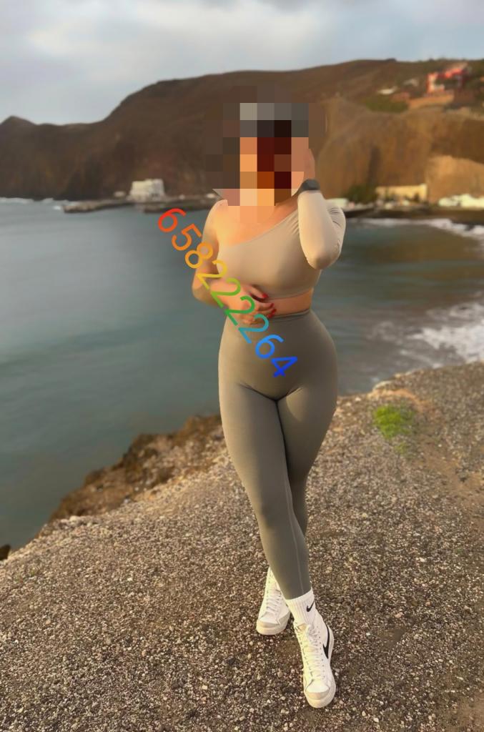 658222264: Chica busca chico en Murcia