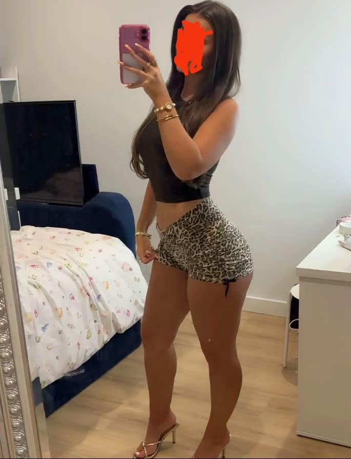 643270863: Chica busca chico en Córdoba