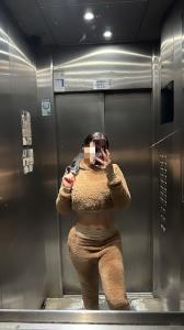 643597792: Chica busca chico en Málaga