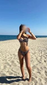 695167638: Chica busca chico en Sevilla
