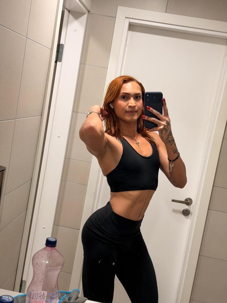 699539325: Transexual en Madrid